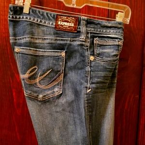 Express barely boot 16S Jeans